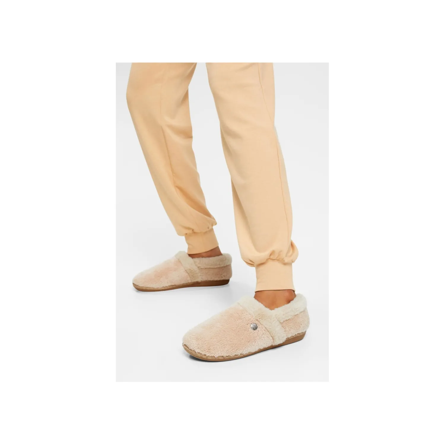 Pantoffels^Esprit Pantoffel Beige